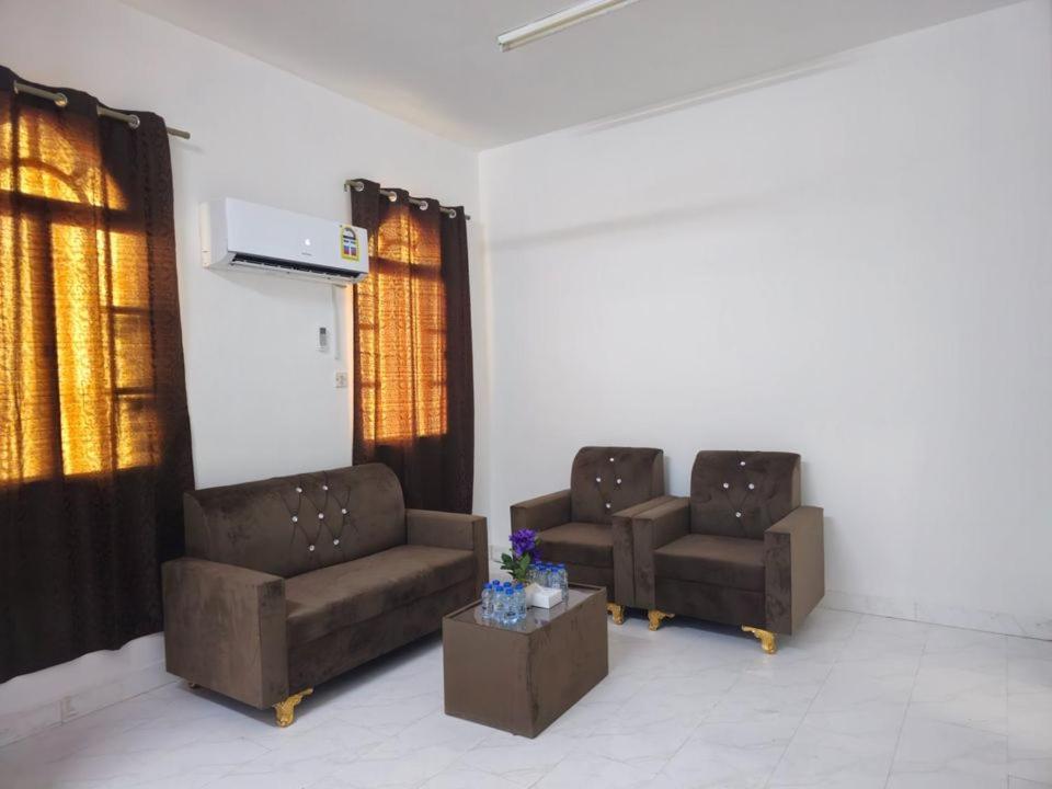 Al Mouladi Furnished Flat Appartement *